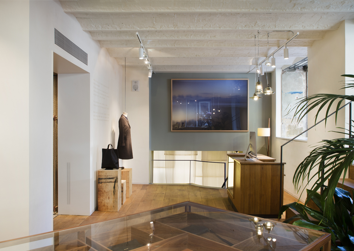 stores Med Winds Barcelona
