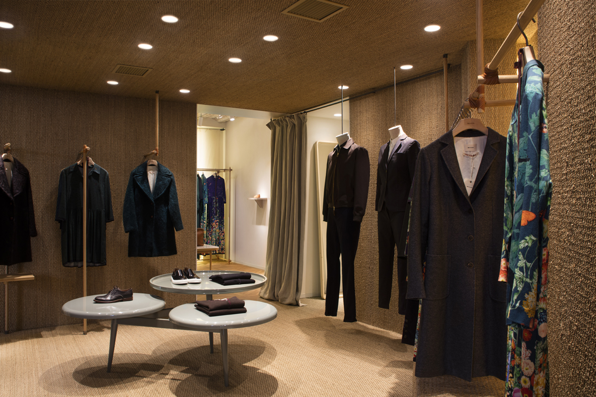 stores Med Winds Barcelona
